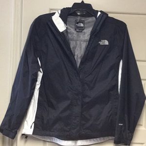North face windbreaker jacket